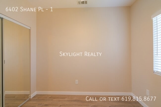 Building Photo - 6402 Shane Pl