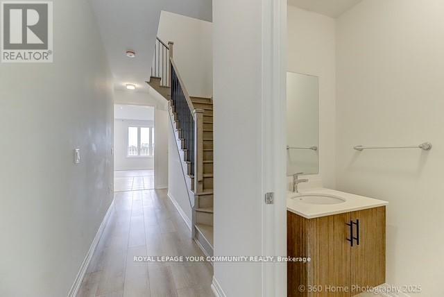 Building Photo - 43 Tipp Dr