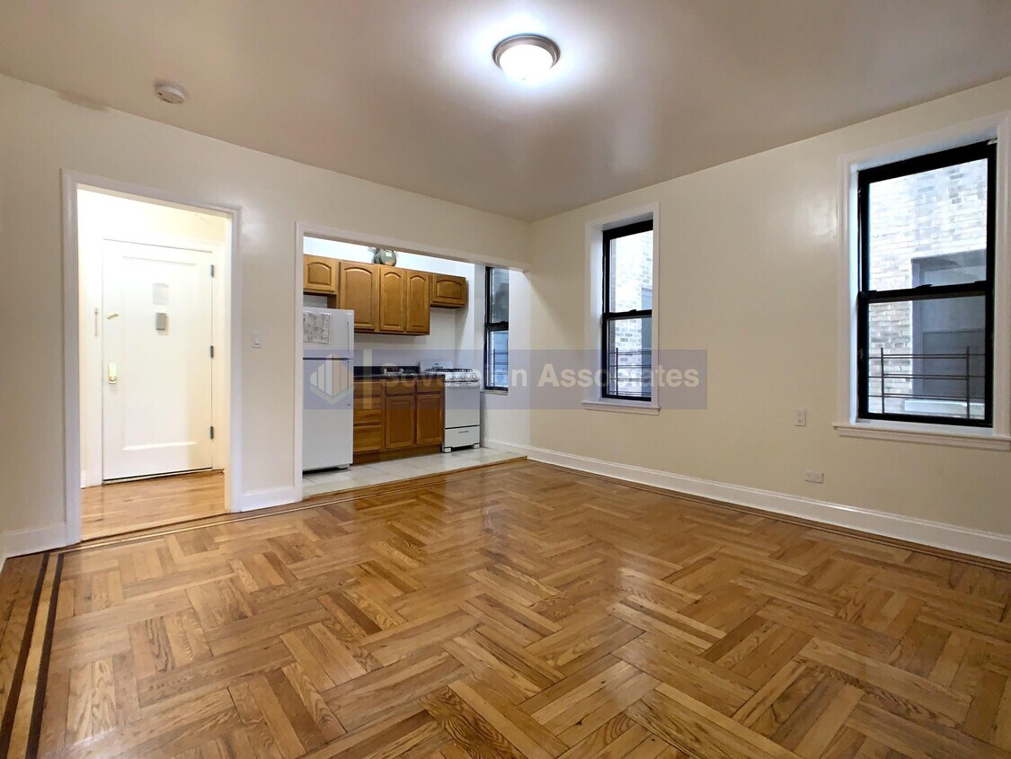 Primary Photo - 114-116 West 238th Street