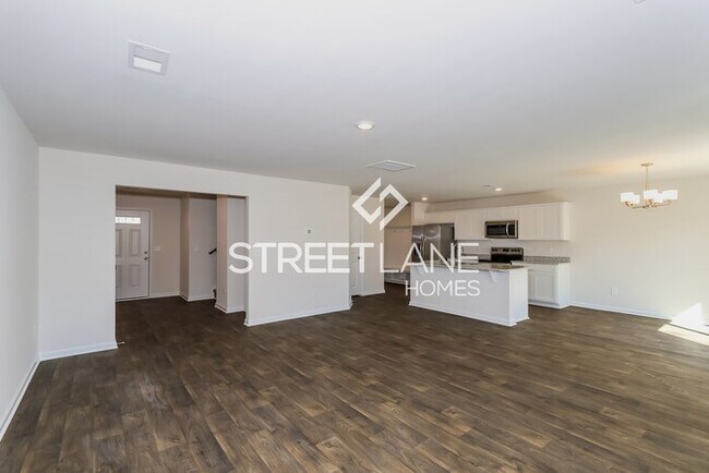 Foto del edificio - NOW OFFERING FIRST FULL MONTH FREE!
