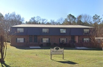 Building Photo - 671 Brecon Access Rd