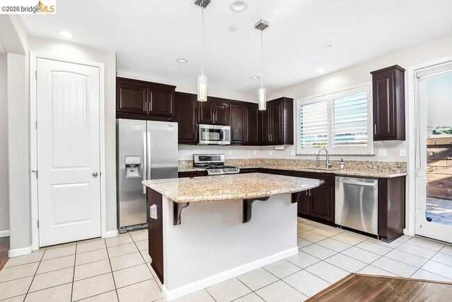 Building Photo - 1354 Portofino Dr