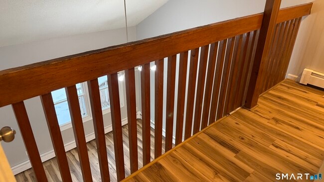 Building Photo - 122 Clark St