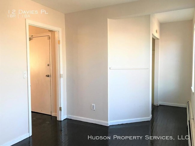 Building Photo - 1 bedroom in Poughkeepsie NY 12601