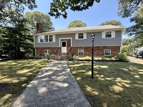 Building Photo - 20 Trumet Rd