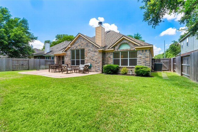 Foto del edificio - 7522 Broken Oak Ln