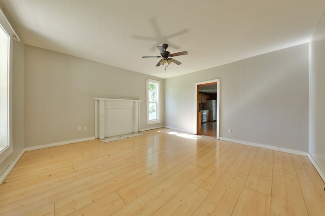 Building Photo - Charming 3 BD, 2 BA Home in Martin, TN!