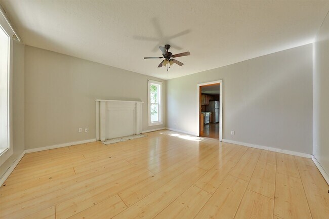 Foto del edificio - Charming 3 BD, 2 BA Home in Martin, TN!