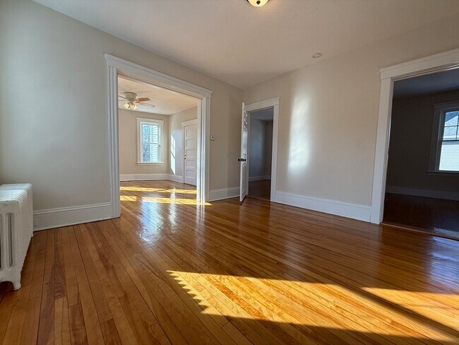 Foto del edificio - 304 Lovell St