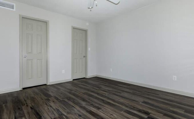 Building Photo - 2 bedroom in League City TX 77573