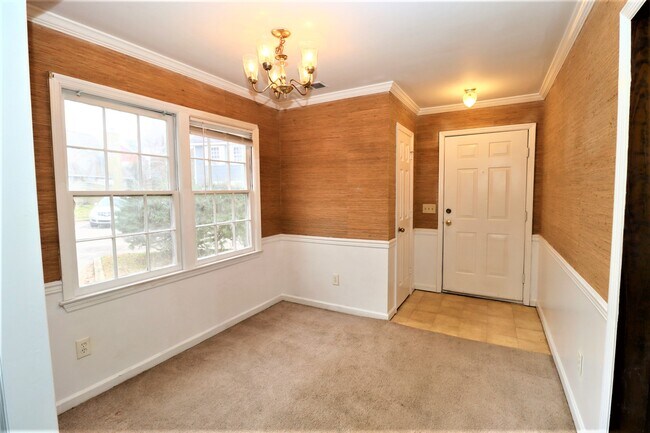 Foto del edificio - 27 Old Clayton Ct
