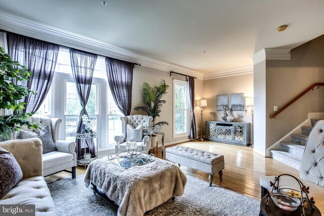 Foto del edificio - 5905 Fox Glen Ct