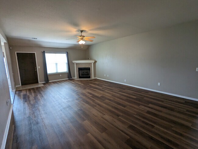 Foto del edificio - 2407 SW 16th St