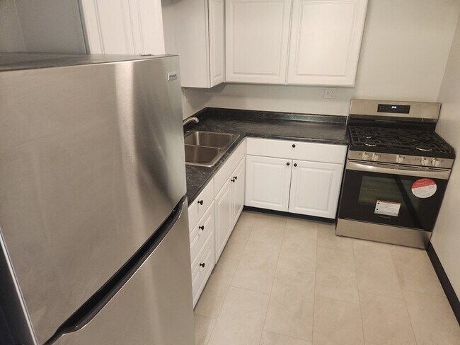 Foto del edificio - 2822 Kingman Blvd