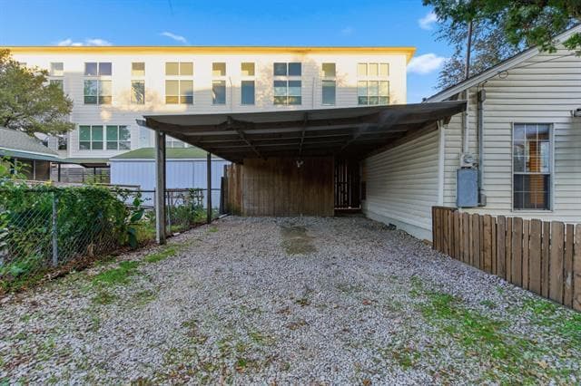 Foto del edificio - 1430 Hubert St