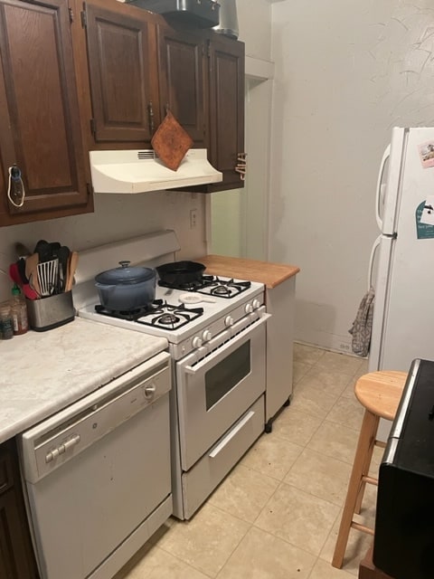 Building Photo - 120 Bailey Ave