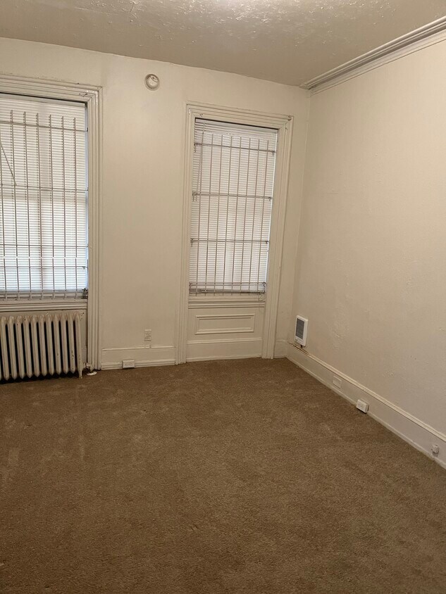 Building Photo - 4433 N 18th St