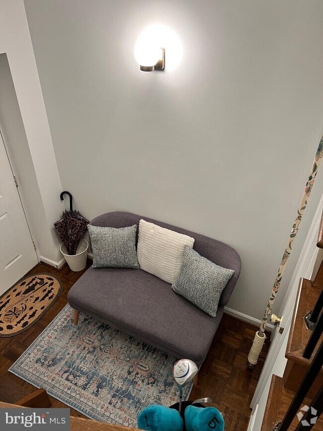 Flying Hills Condominiums Apartments under 2,000 Reading, PA 1