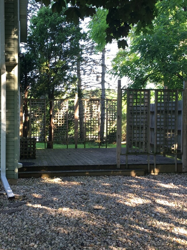 Building Photo - 11455 W Forest Home Ave