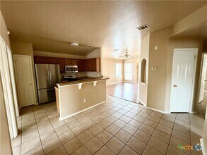 Building Photo - 5515 Lions Gate Ln