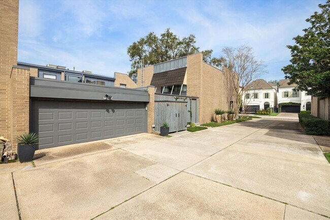 Foto del edificio - 2628 West Ln