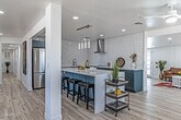 Foto principal - 1307 E Alice Ave