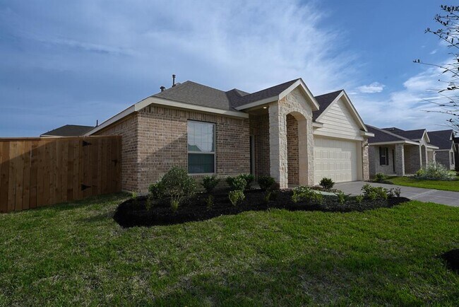 Building Photo - 3615 River Sand Rd