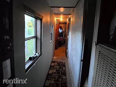 Foto del edificio - 3 br, 1 bath House - 6160 S 6th St