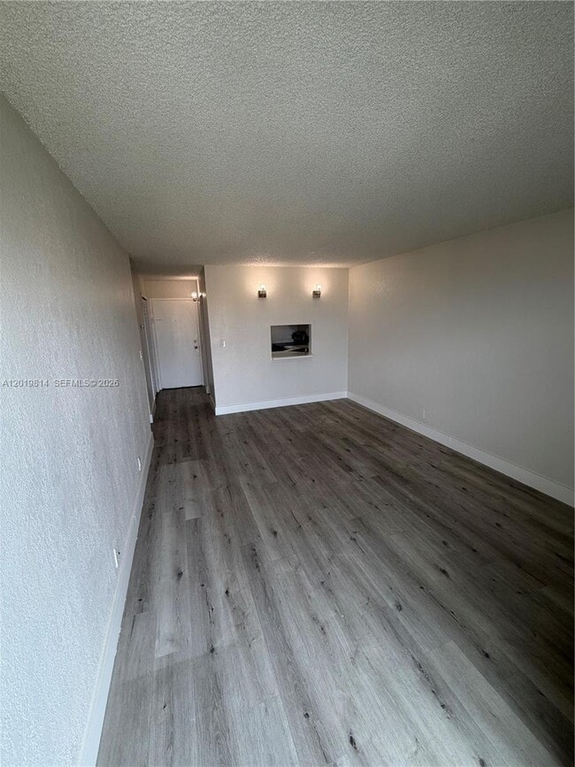 Foto del edificio - 801 NW 47th Ave