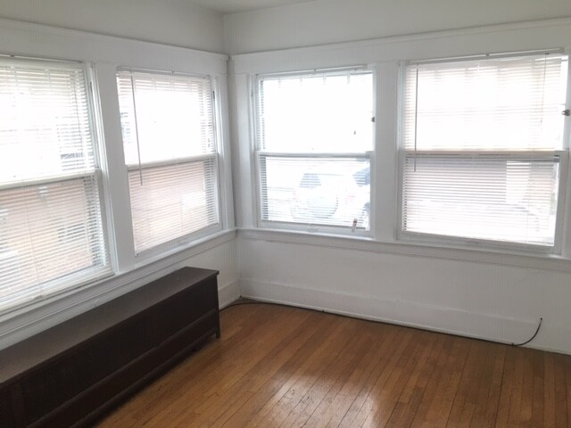 Foto del edificio - 2134 Stillman Rd