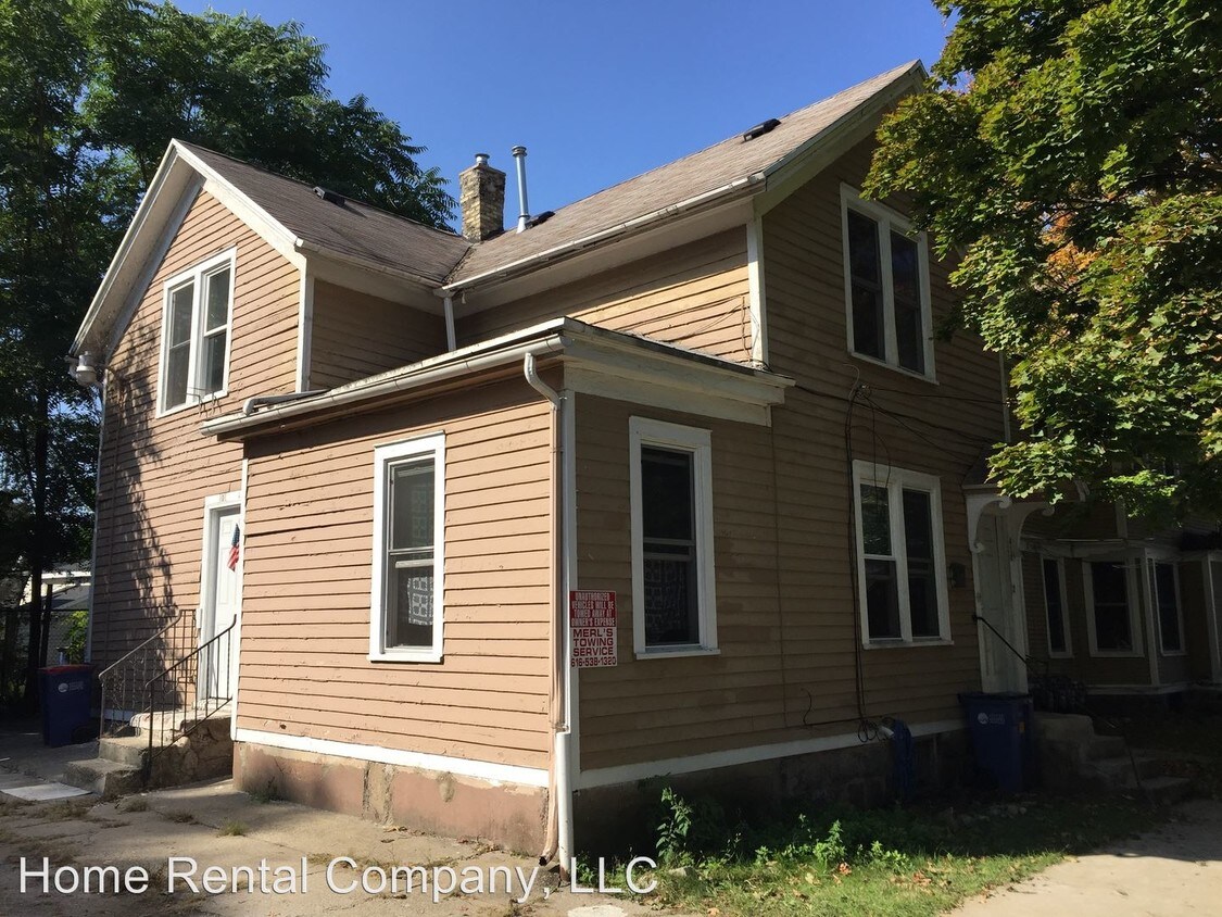 Primary Photo - 1 br, 1 bath House - 418 8th NW #2
