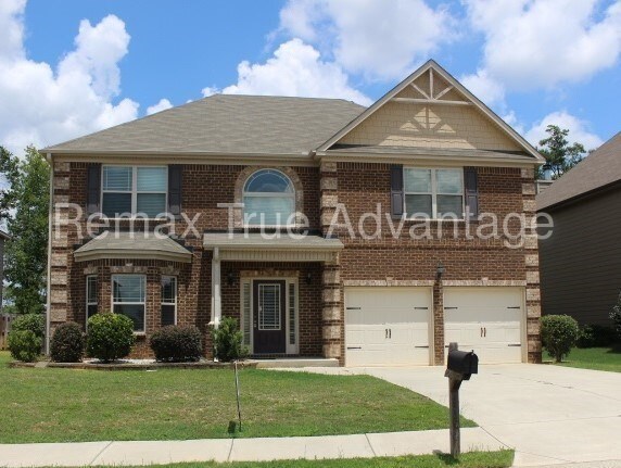 Foto principal - 3054 Parkridge Dr