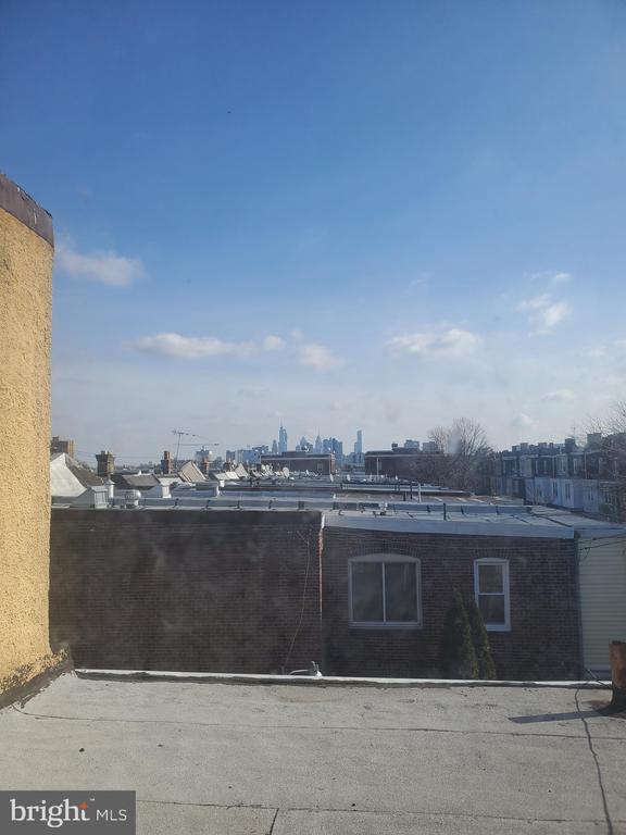 Building Photo - 133 S 50th St