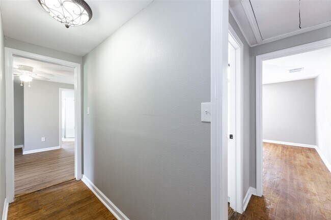 Foto del edificio - 1505 Brazos St