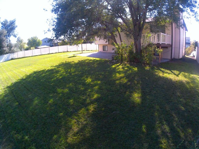 Foto del edificio - 4 Bedroom 2 Bath  Home 2 Car Garage. Dog F...