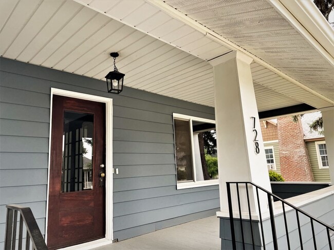 Foto del edificio - 4 Bedroom Home