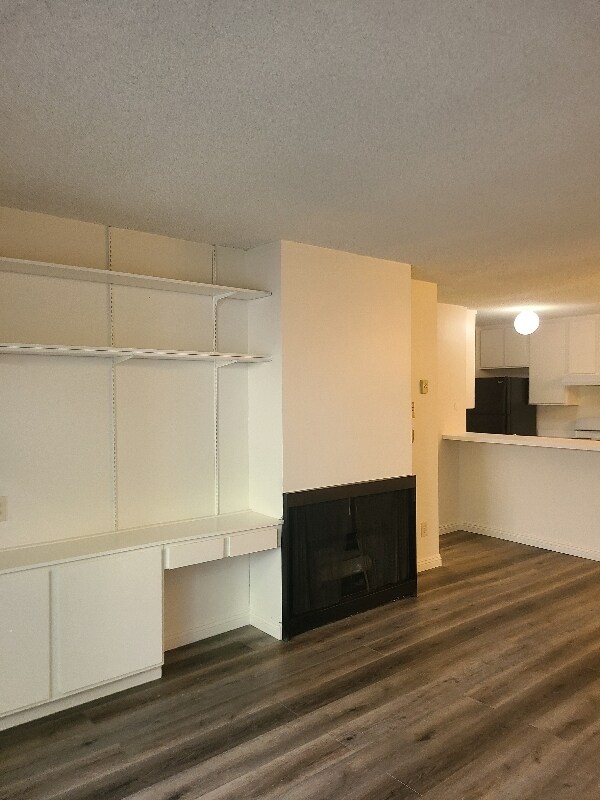 Foto del edificio - 160 S El Molino Ave