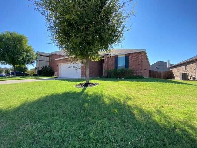 Foto del edificio - "Fort Worth Homes for Rent" 4/3/2 Eagle MTN-Saginaw ISD