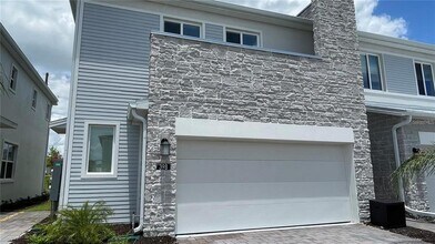 Building Photo - 398 Bogey Dr