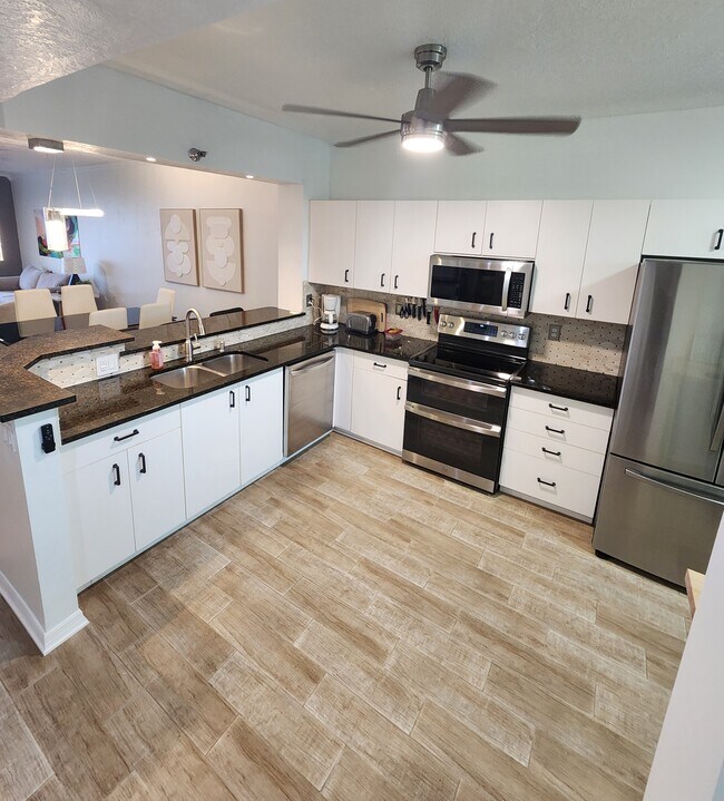 Foto del edificio - 7882 Sailboat Key Blvd S