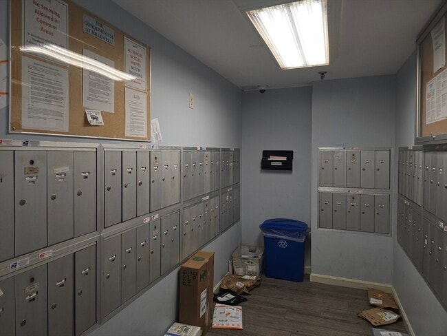 Foto del edificio - 230 Willard St