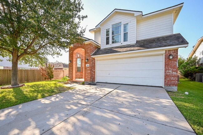 Building Photo - 18135 Brightwood Park Ln