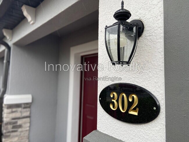 Foto del edificio - 302 Cedar Bark Ln