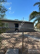 Building Photo - 302 E District St