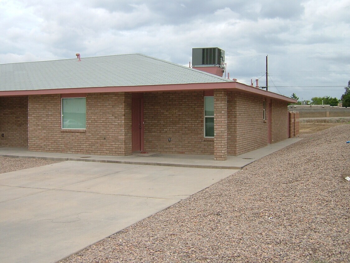 1503 Aspen Dr, Alamogordo, NM 88310 Townhome Rentals in Alamogordo NM