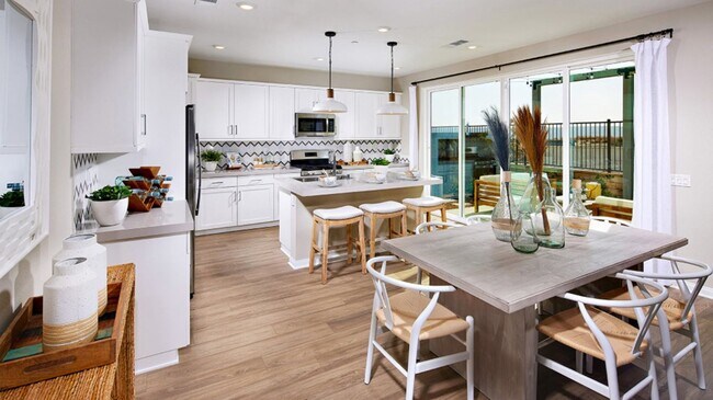 Foto del edificio - Bright, Well-Appointed, New Construction S...