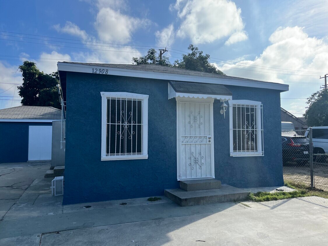 Foto principal - 12908 S Thorson Ave