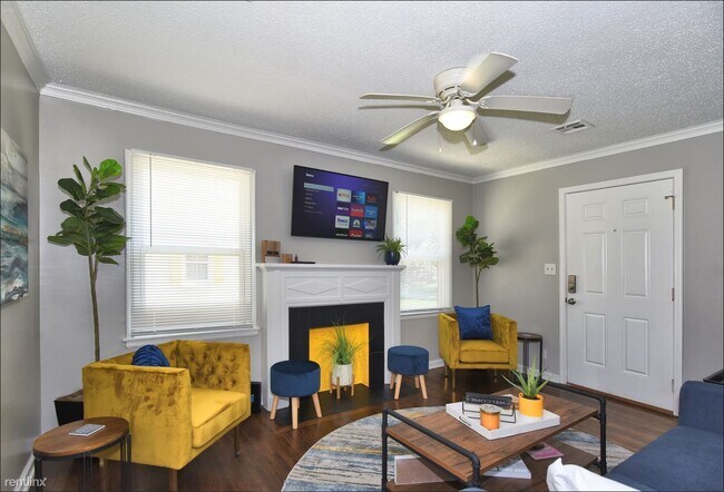 Foto del edificio - 3 br, 1 bath House - 938 S Vandalia Ave