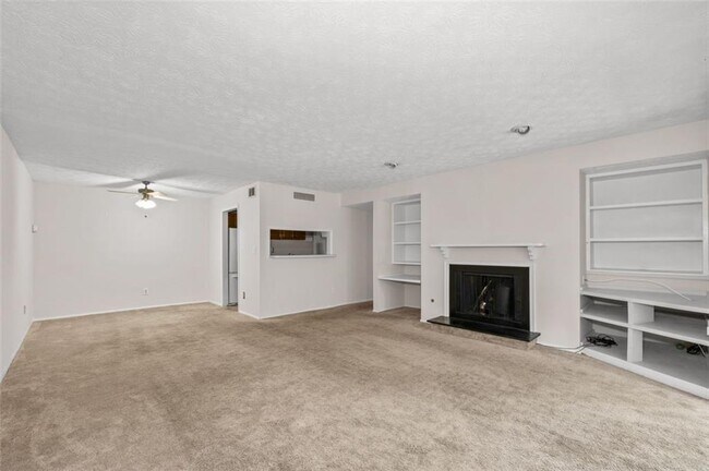 Building Photo - 1004 Dunbar Dr