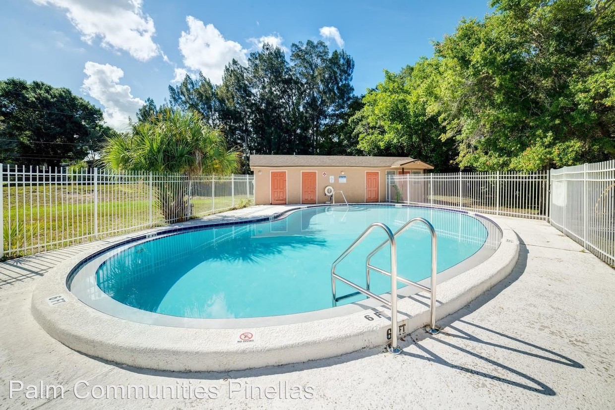Primary Photo - 1101 TUSKAWILLA Dr